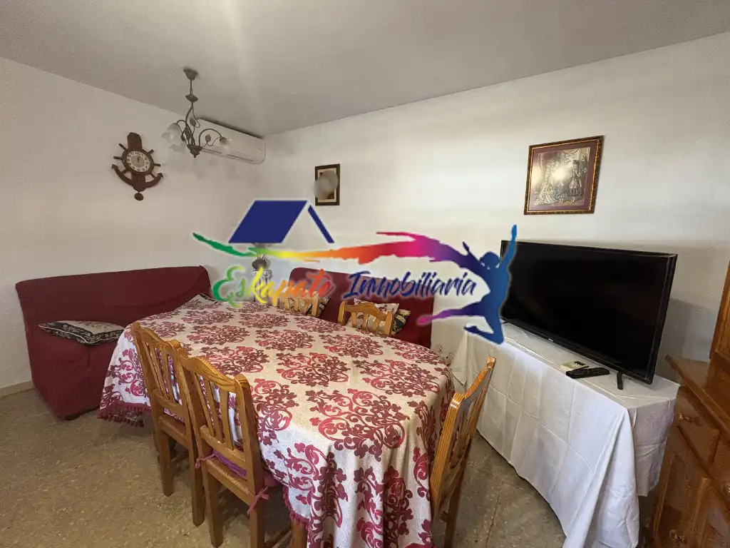 Menjador de Casa adosada en venda en Villacañas amb Aire condicionat i Calefacció