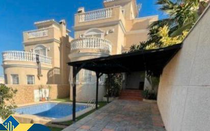 Exterior view of House or chalet for sale in Torrevieja  with Air Conditioner, Heating and Terrace