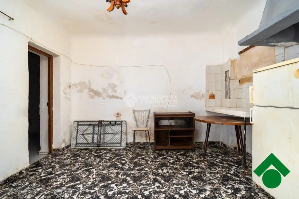 Casa aparellada en venda a Santa Fe, imagen 2
