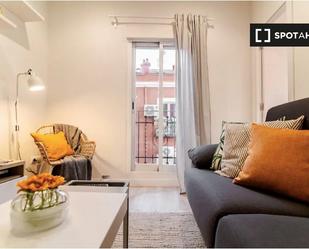 Exterior view of Flat to rent in  Madrid Capital  with Air Conditioner, Heating and Furnished