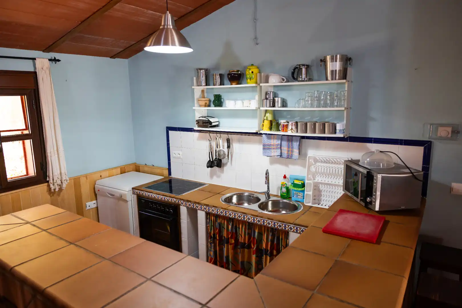 Cocina de Finca rústica en venta en Montejaque con Aire acondicionado, Jardín privado y Terraza