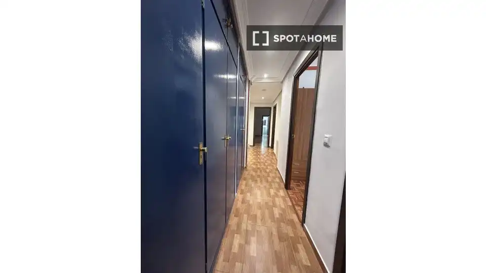 Piso de alquiler en Alcalá de Henares con Aire acondicionado, Calefacción y Amueblado