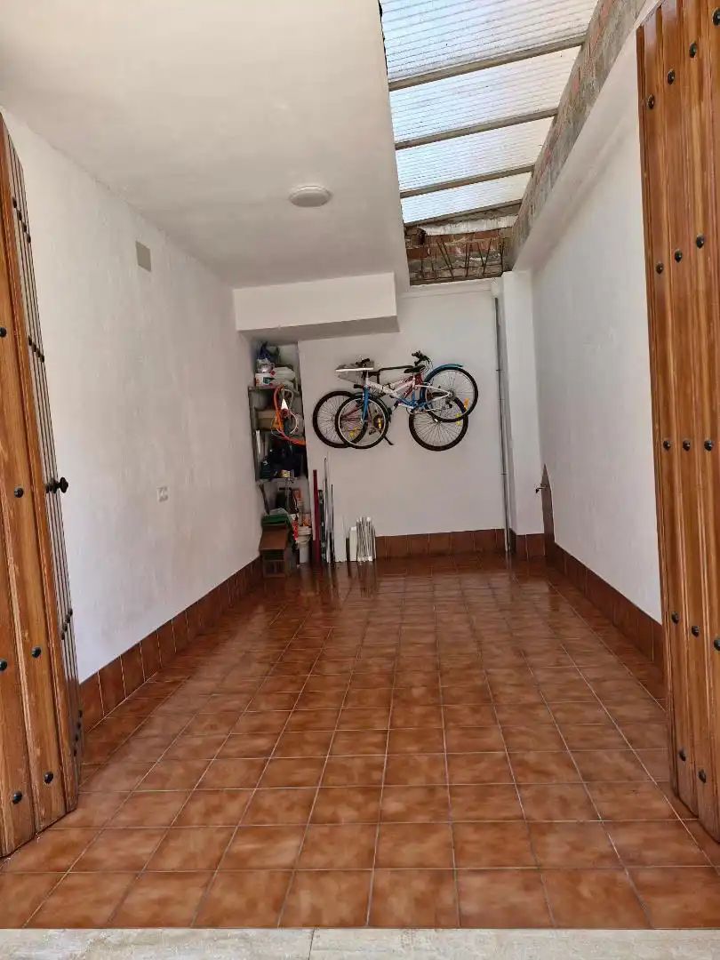Casa adosada en venta en Calle Pablo Iglesias, Brenes