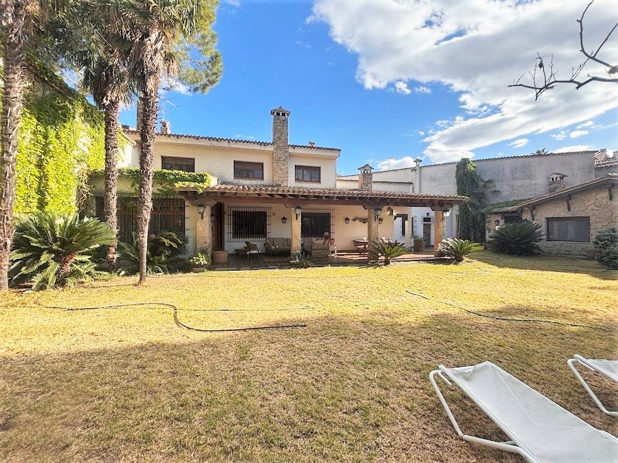 Garden of House or chalet for sale in Atzeneta d'Albaida  with Air Conditioner, Heating and Private garden
