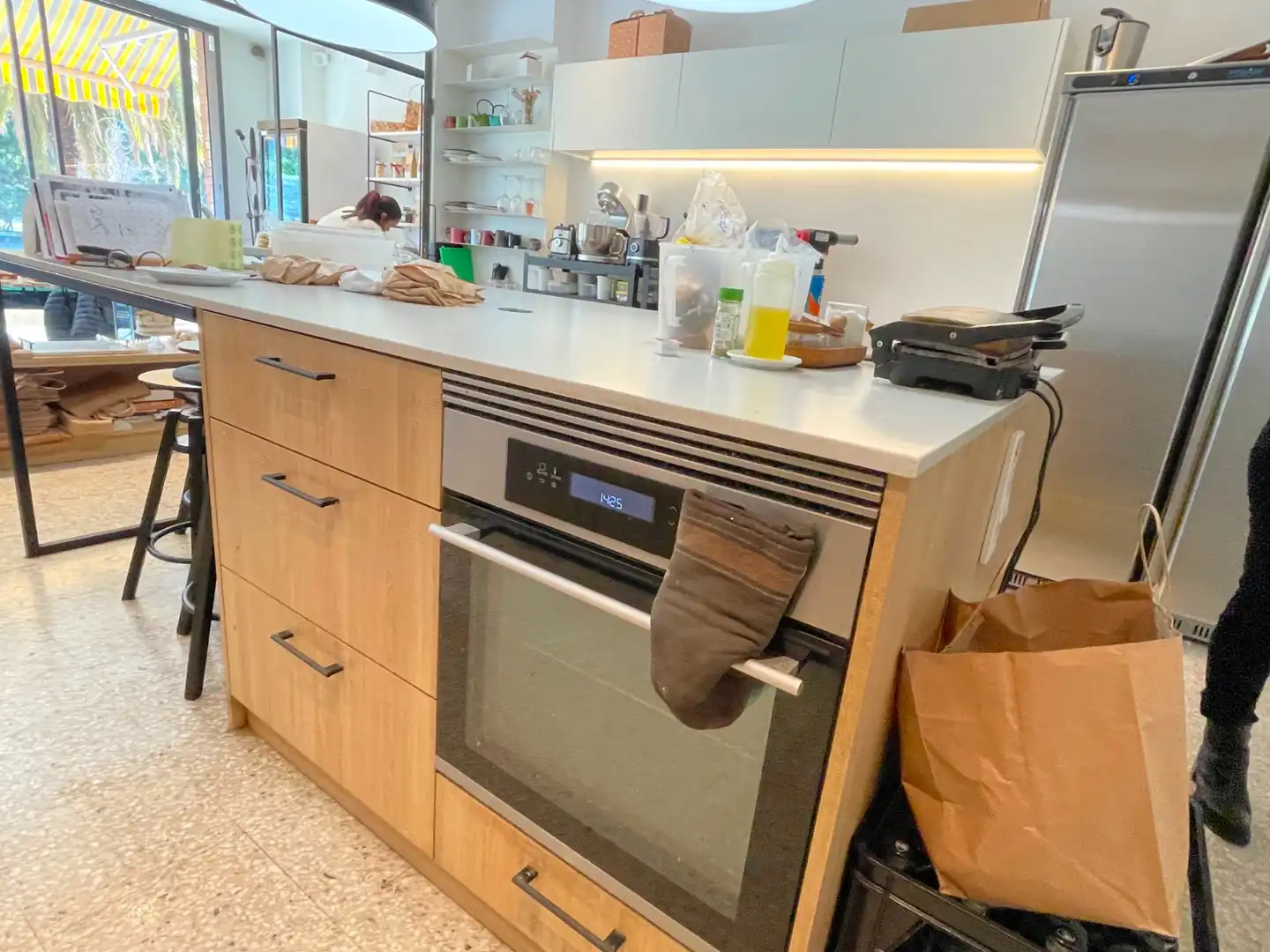Cocina de Local en traspaso en Barcelona con Aire acondicionado y Amueblado