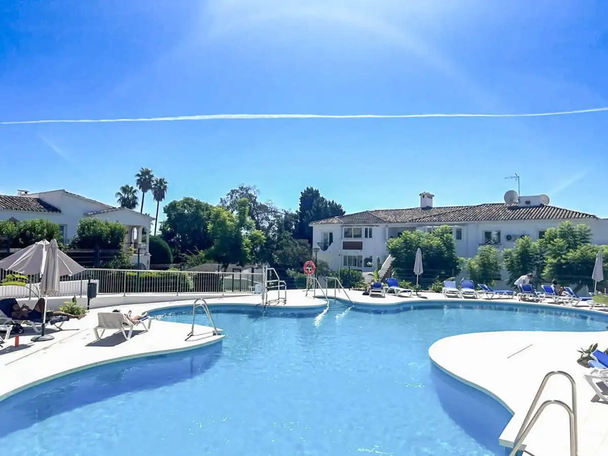 Apartment for sale in Estepona Pueblo