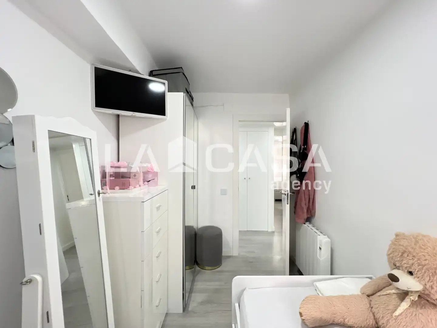 Piso con terraza en venta en Artigues - Llefià, imagen 9