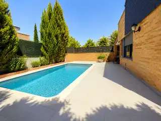 Piscina de Casa o chalet en venta en Rivas-Vaciamadrid con Aire acondicionado, Calefacción y Jardín privado