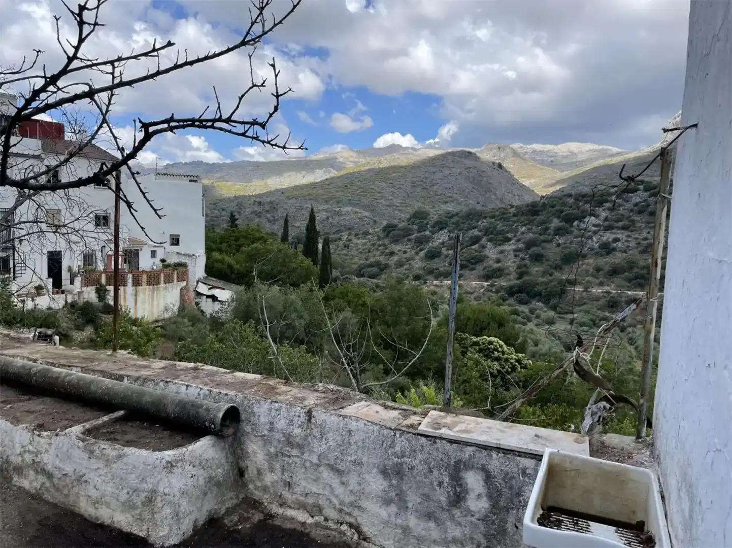 Vista exterior de Casa adosada en venta en Parauta con Jardín privado, Amueblado y Lavadora