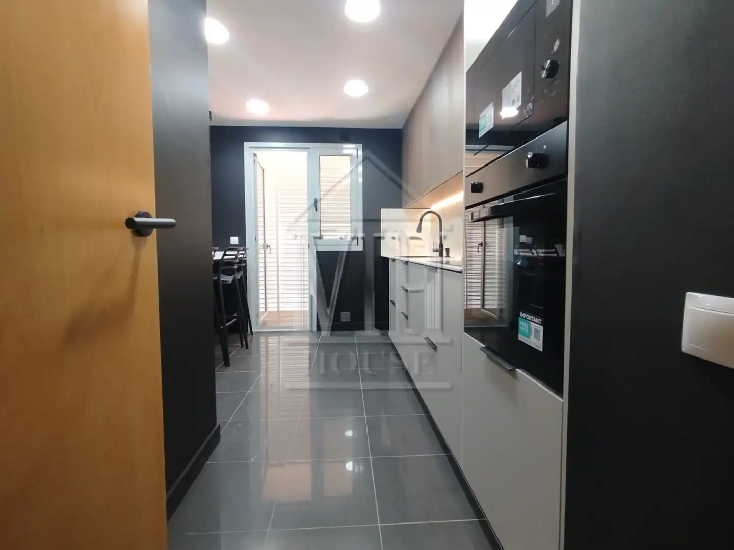 Kitchen of Flat for sale in Badalona  with Air Conditioner, Heating and Furnished