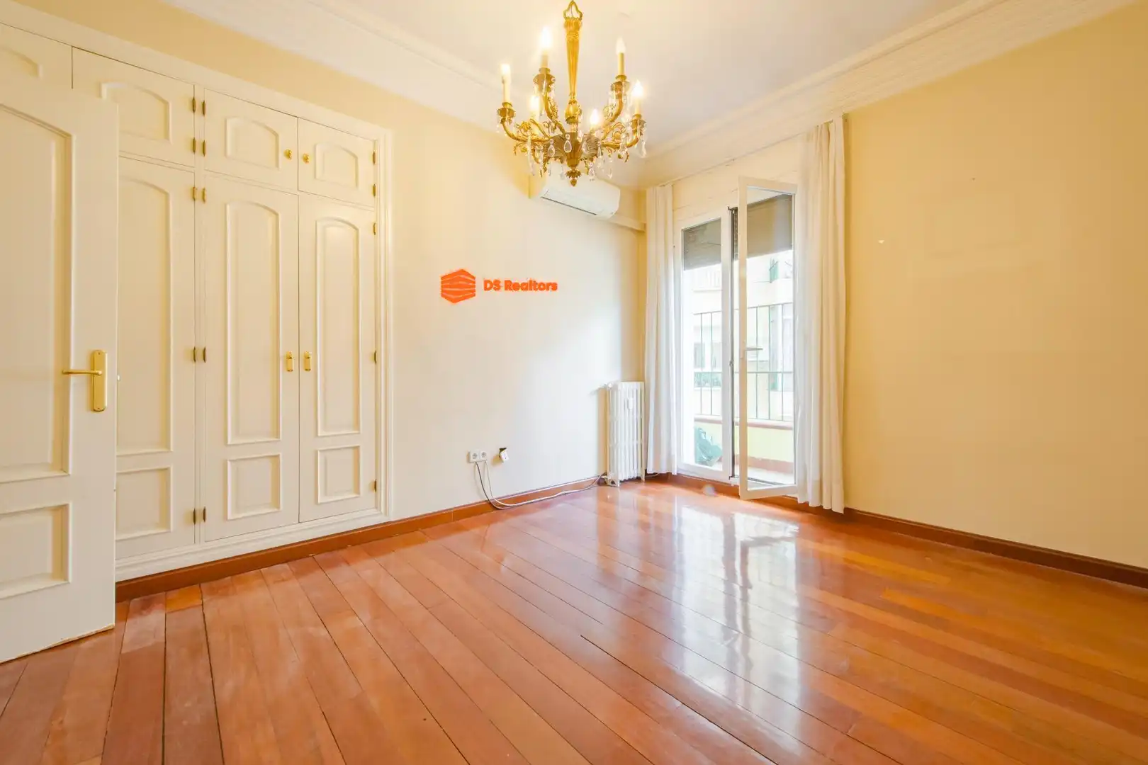 Flat with lift for sale in Calle ALCALA, imagen 2