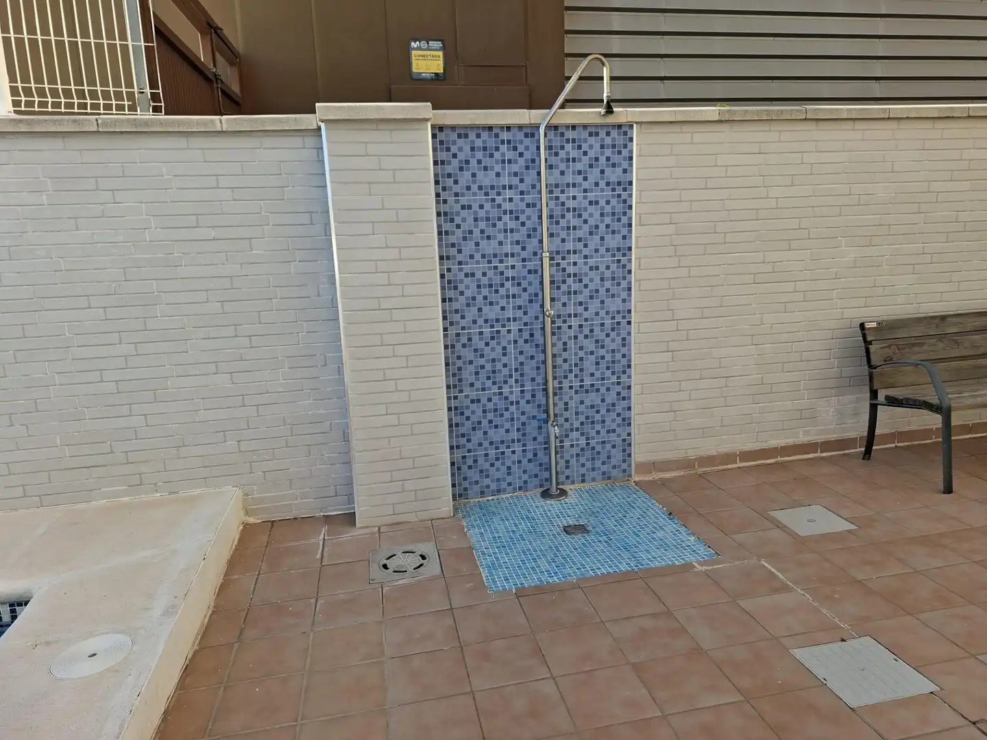 Piscina de Ático en venta en Gandia con Jardín privado, Terraza y Trastero