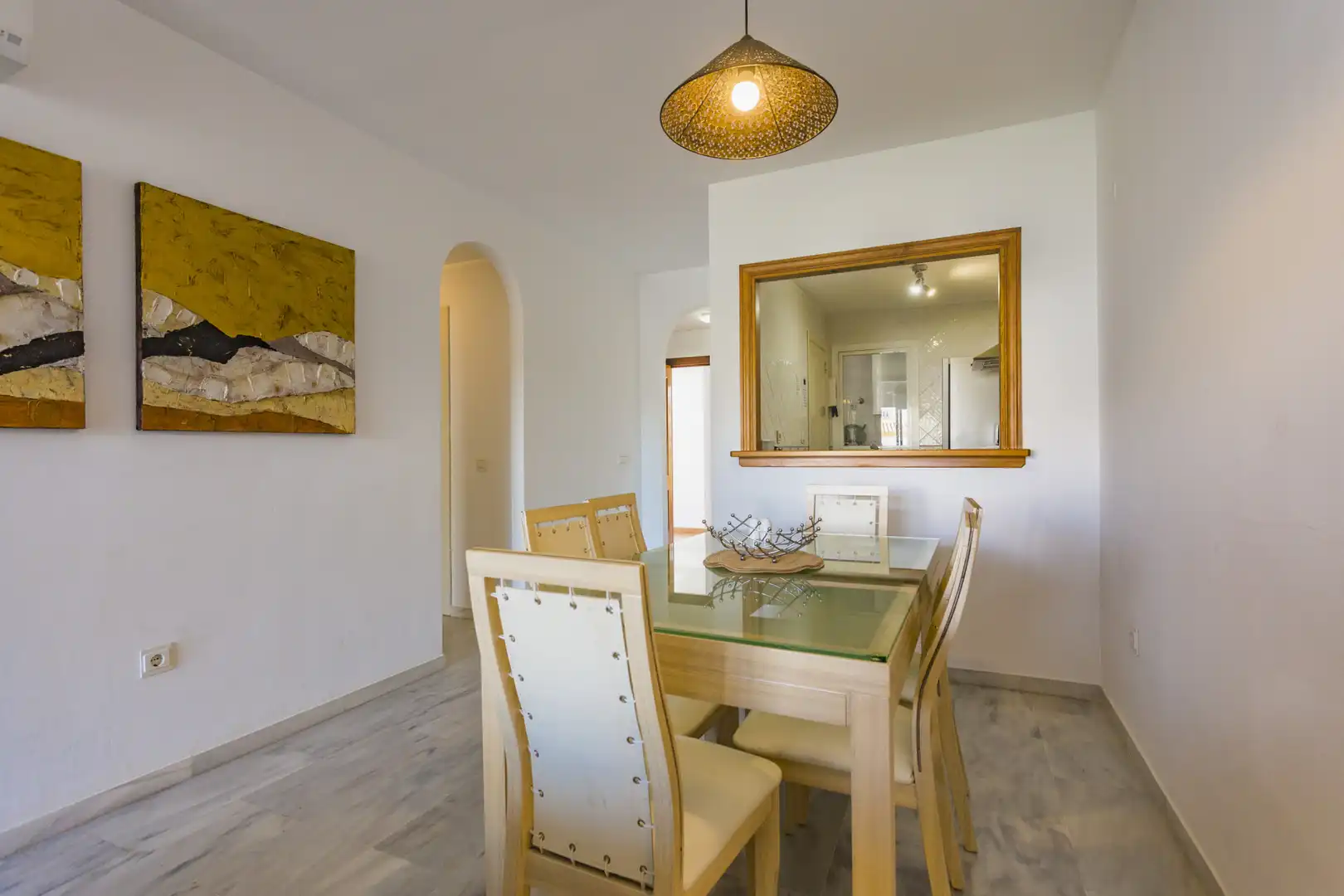Apartamento con terraza en venta en Calahonda, imagen 4
