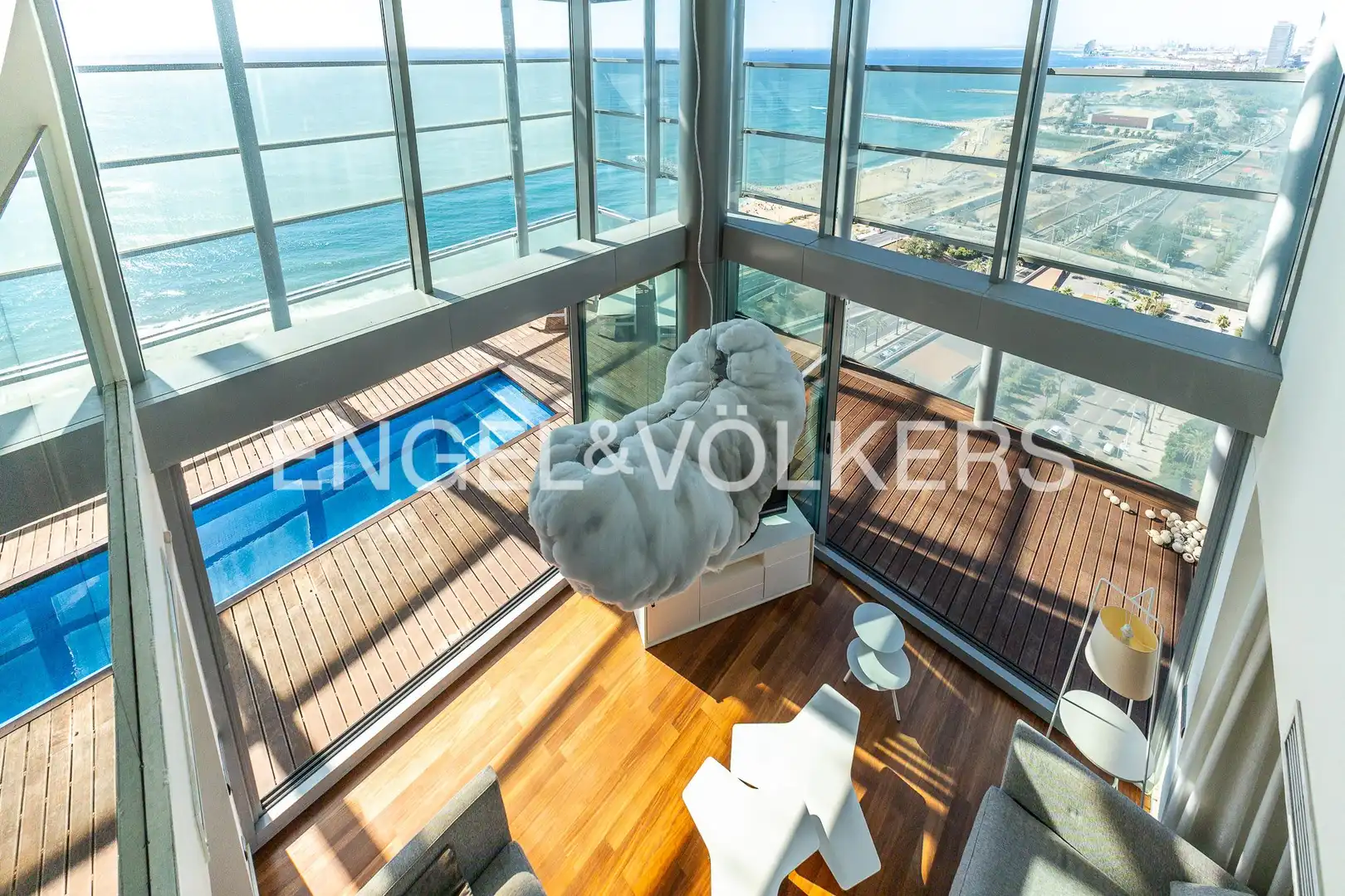 Attic for rent in Diagonal Mar i el Front Marítim del Poblenou