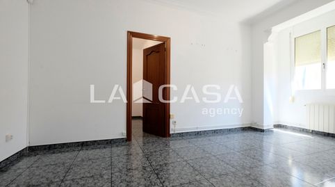Photo 4 of Flat for sale in Carrer del Doctor Pi I Molist, Porta, Barcelona Capital