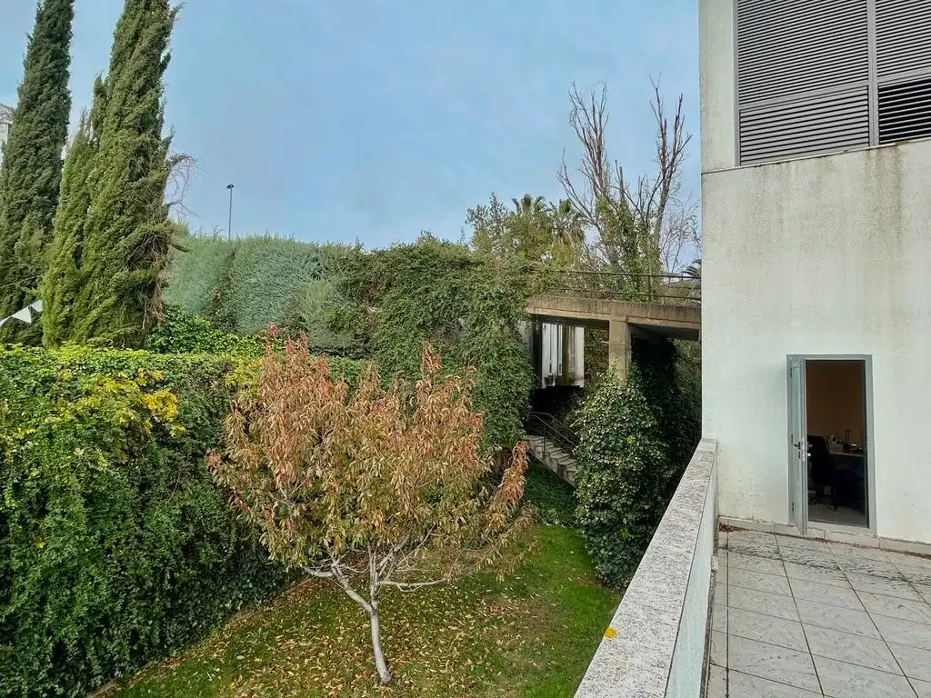 Terrassa de Casa o xalet en venda en Badajoz amb Aire condicionat, Calefacció i Jardí privat