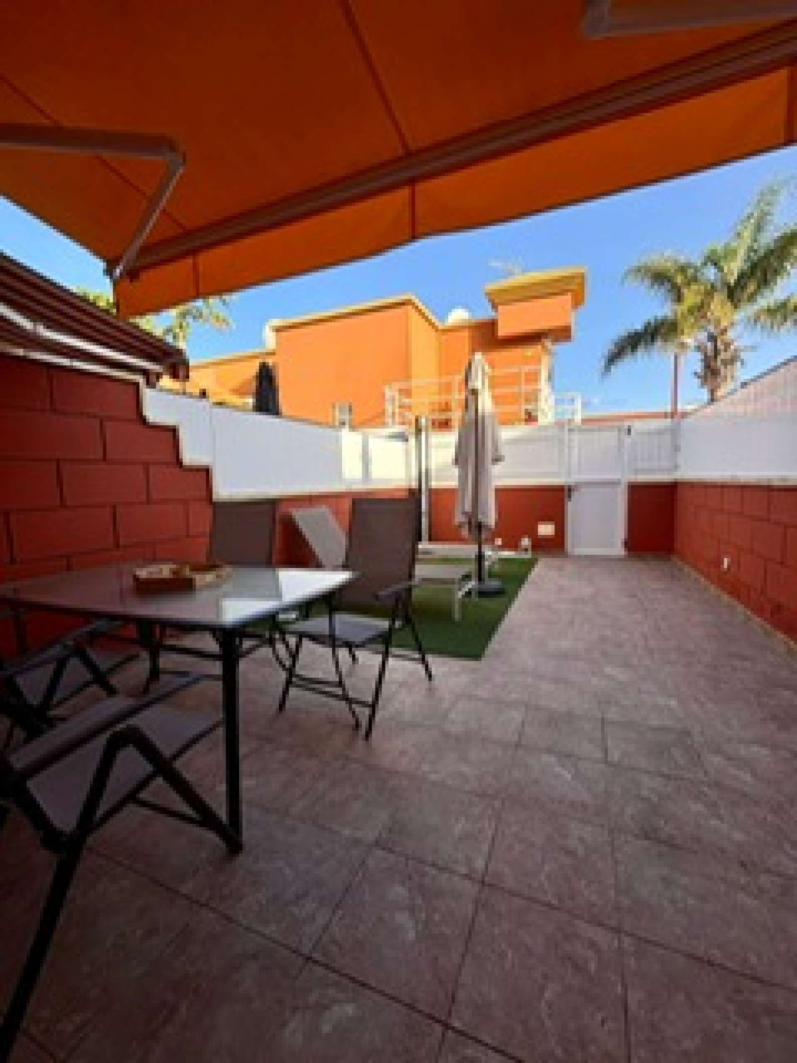 Terrace of Apartment to share in San Bartolomé de Tirajana  with Air Conditioner, Terrace and Furnished