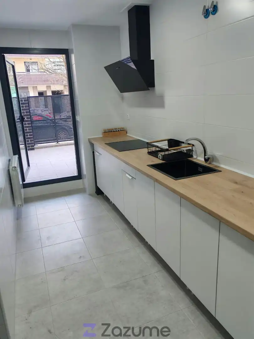 Cocina de Piso de alquiler en Cáceres con Aire acondicionado, Calefacción y Parquet