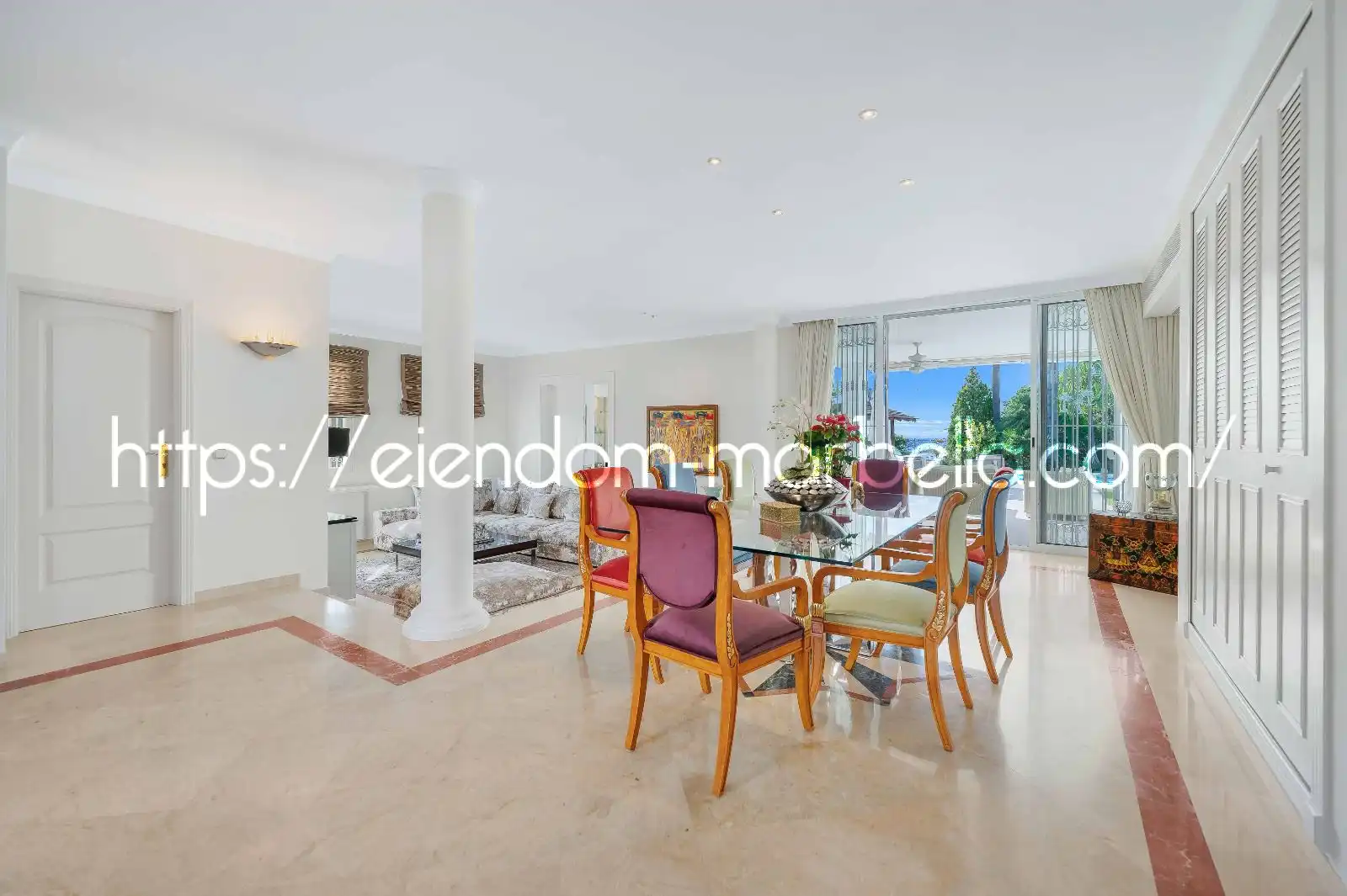 Chalet con piscina en venta en Elviria - Cabopino, imagen 4