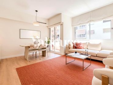 Wohnung mit Balkon zum Verkauf in Avinguda de Josep Tarradellas