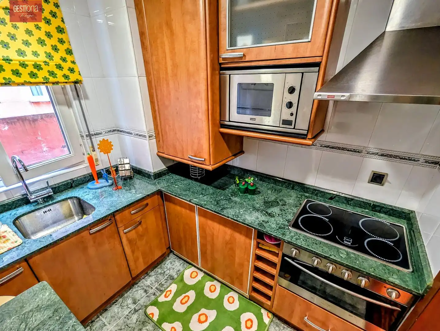 Kitchen of Flat for sale in Santander  with Heating