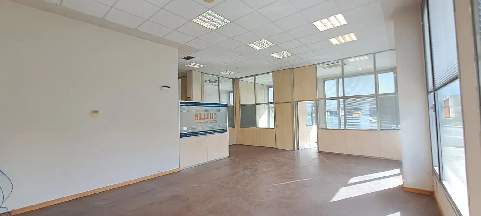 Oficina de alquiler en Valle de Elorz / Elortzibar con Calefacción