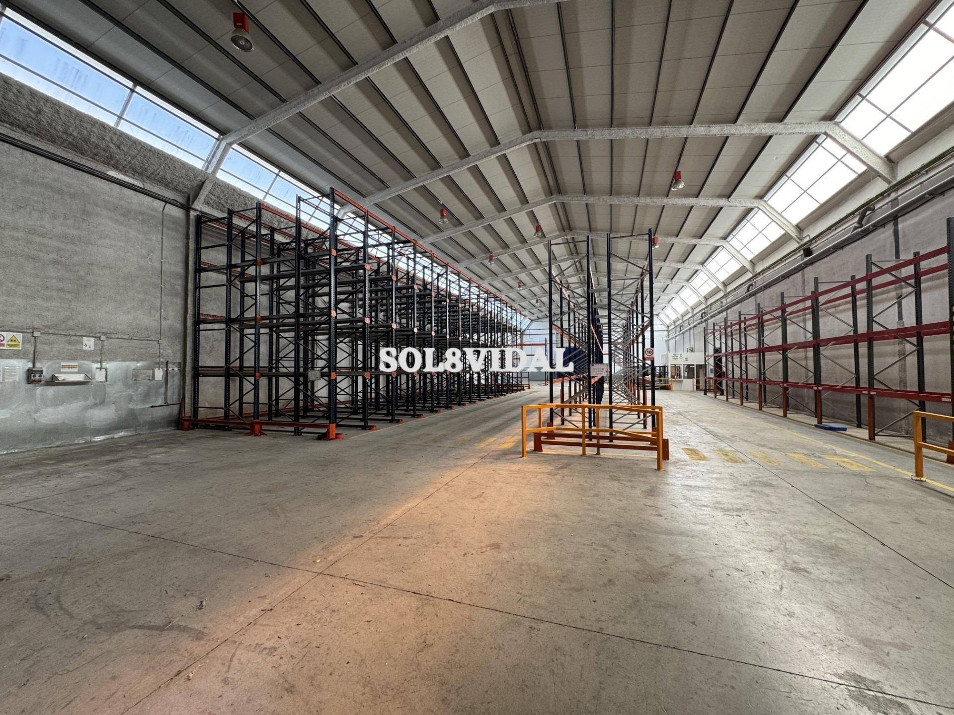 Nave industrial de alquiler en Orihuela