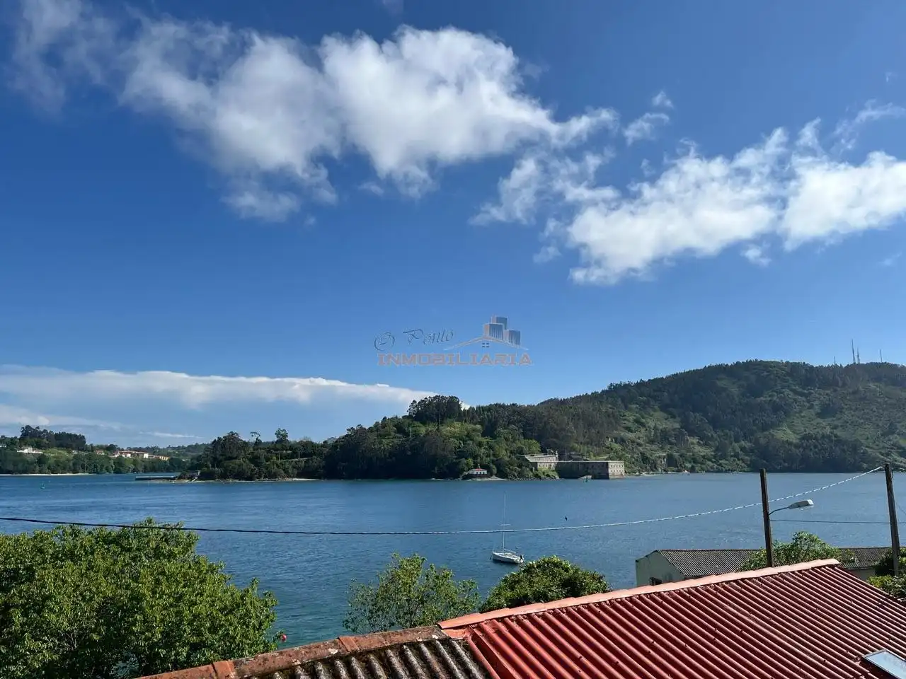 Vista exterior de Casa o chalet en venta en Ferrol con Calefacción, Jardín privado y Terraza