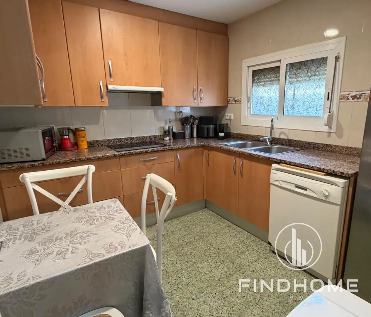 Cocina de Casa adosada en venta en Olot con Calefacción y Trastero