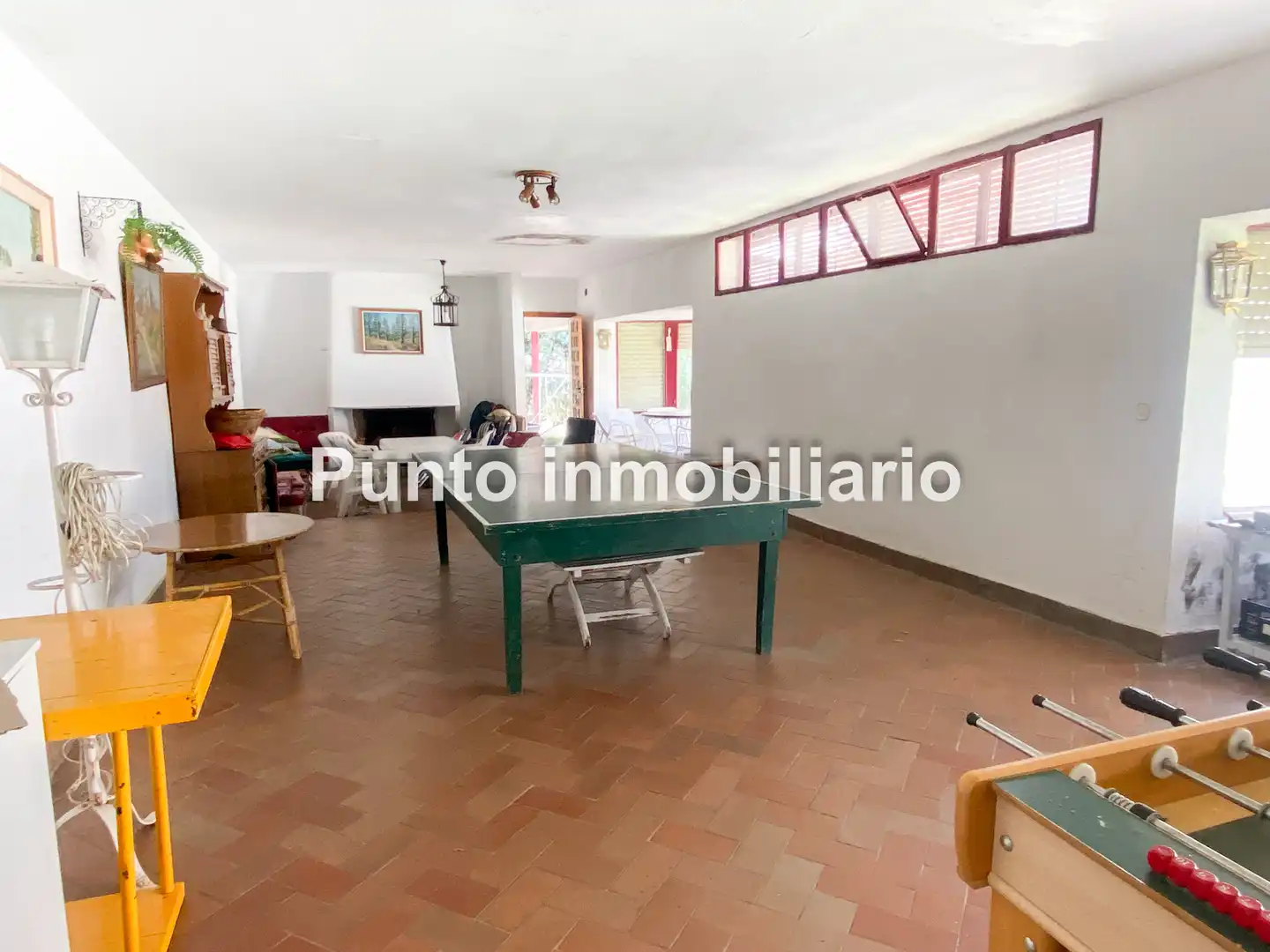 Sala d'estar de Casa o xalet en venda en Valladolid amb Jardí privat i Terrassa