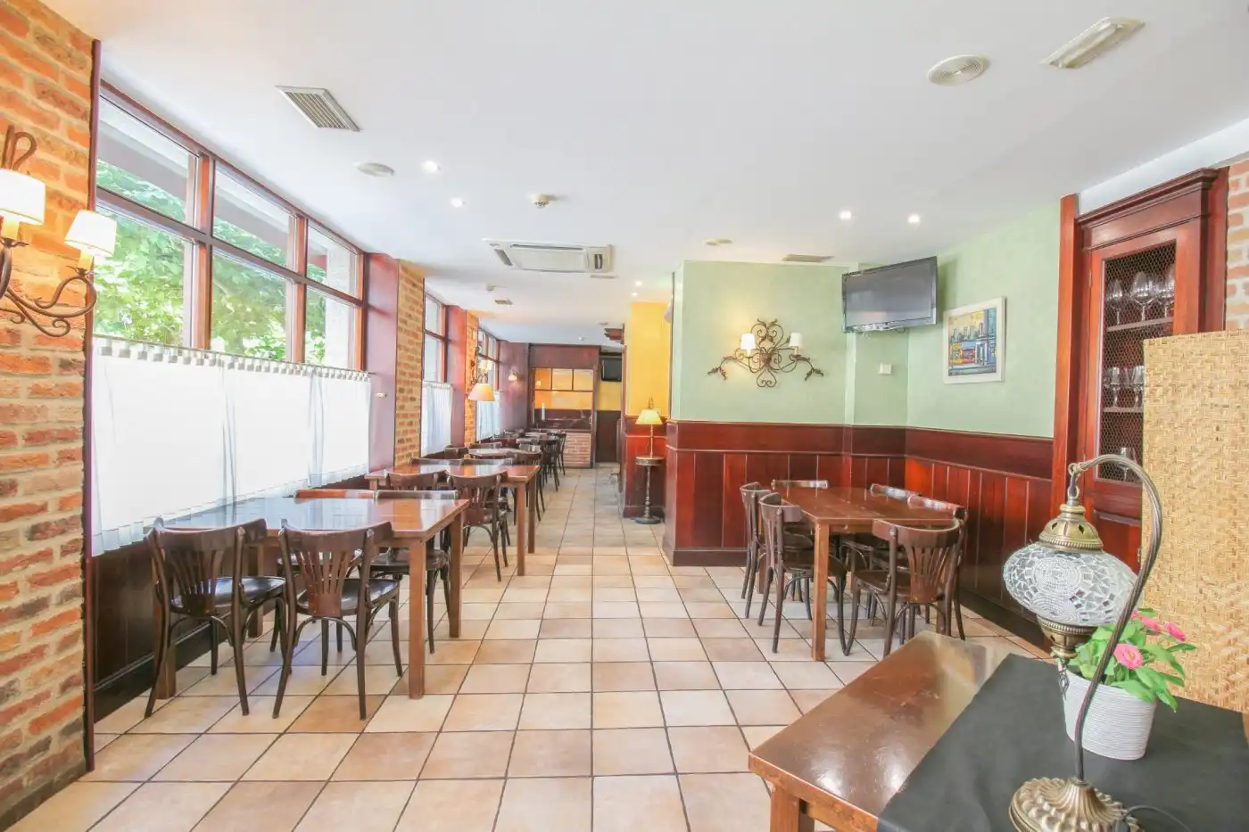 Commercial properties for sale in Aretxabaleta  with Air Conditioner and Furnished