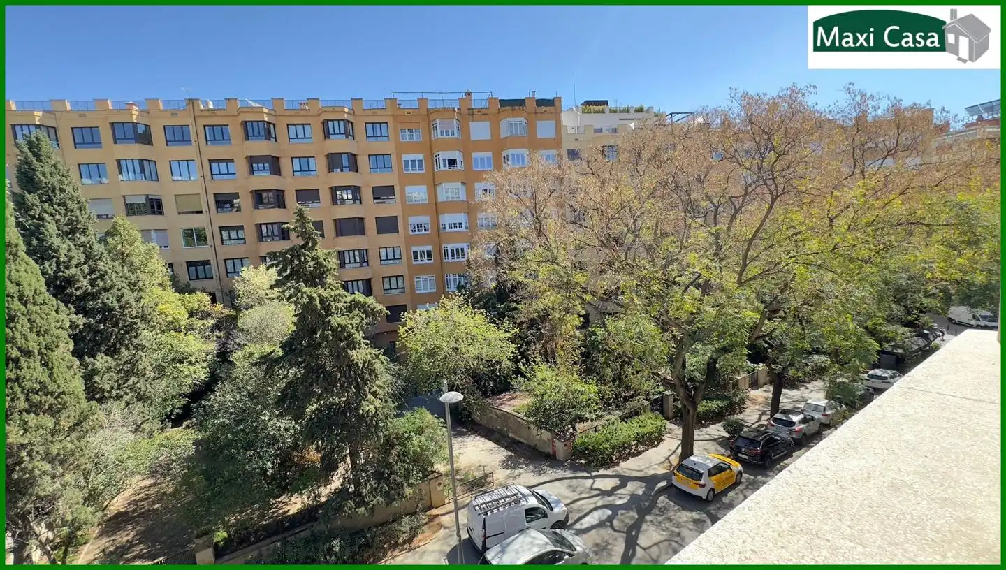 Vista exterior de Pis de lloguer en Barcelona amb Aire condicionat i Terrassa