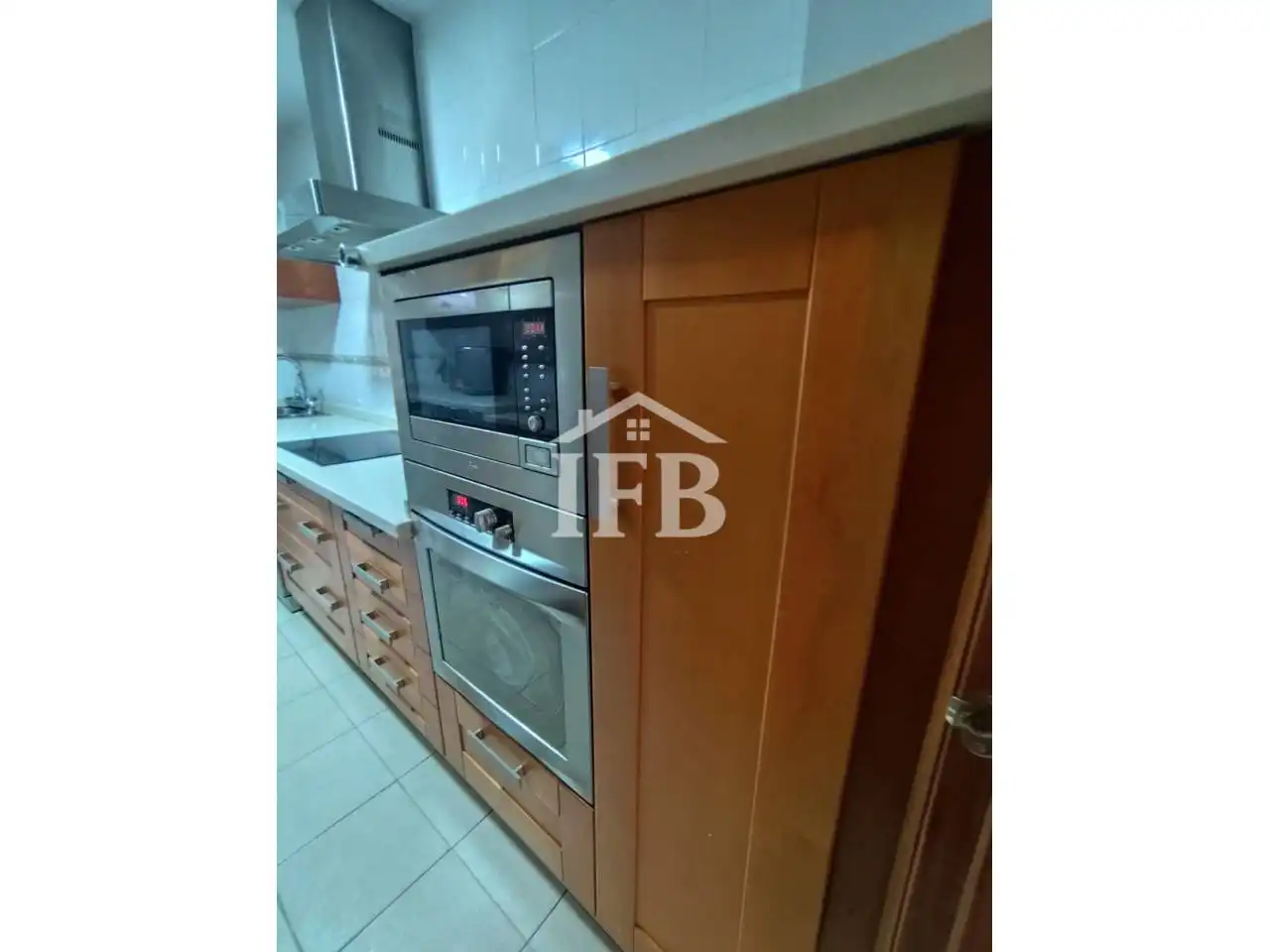 Kitchen of Flat for sale in Badajoz  with Air Conditioner, Heating and Storage room