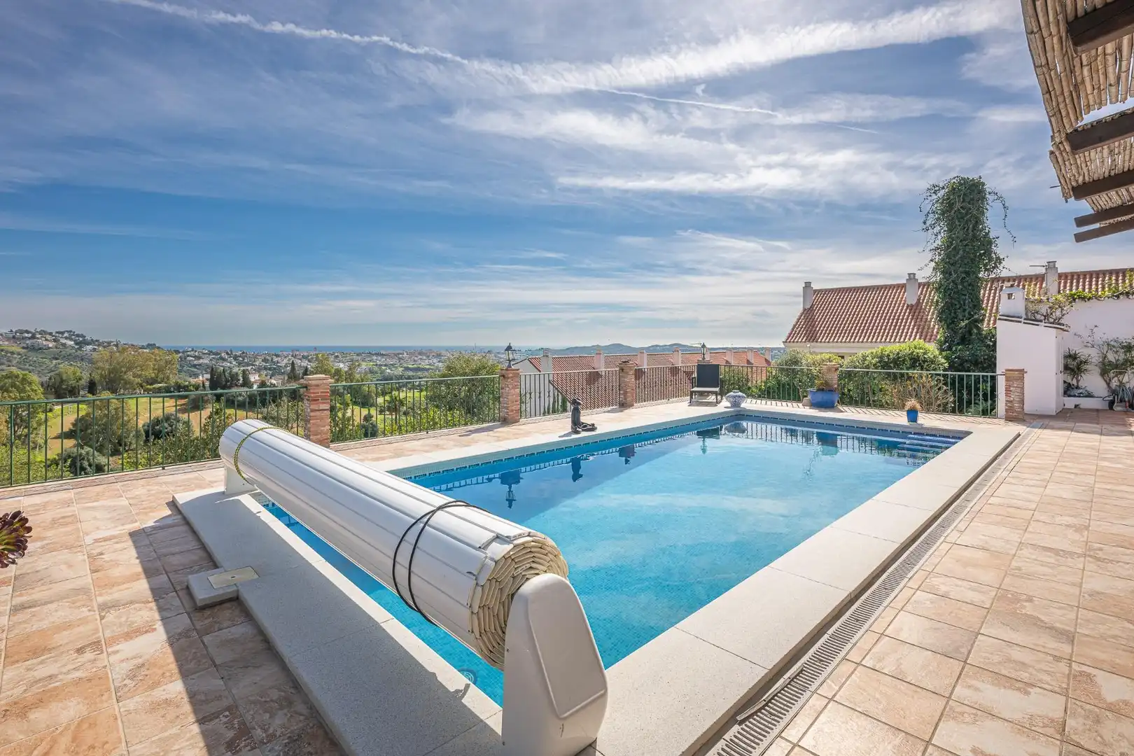 Piscina de Casa o xalet en venda en Mijas amb Aire condicionat, Calefacció i Jardí privat