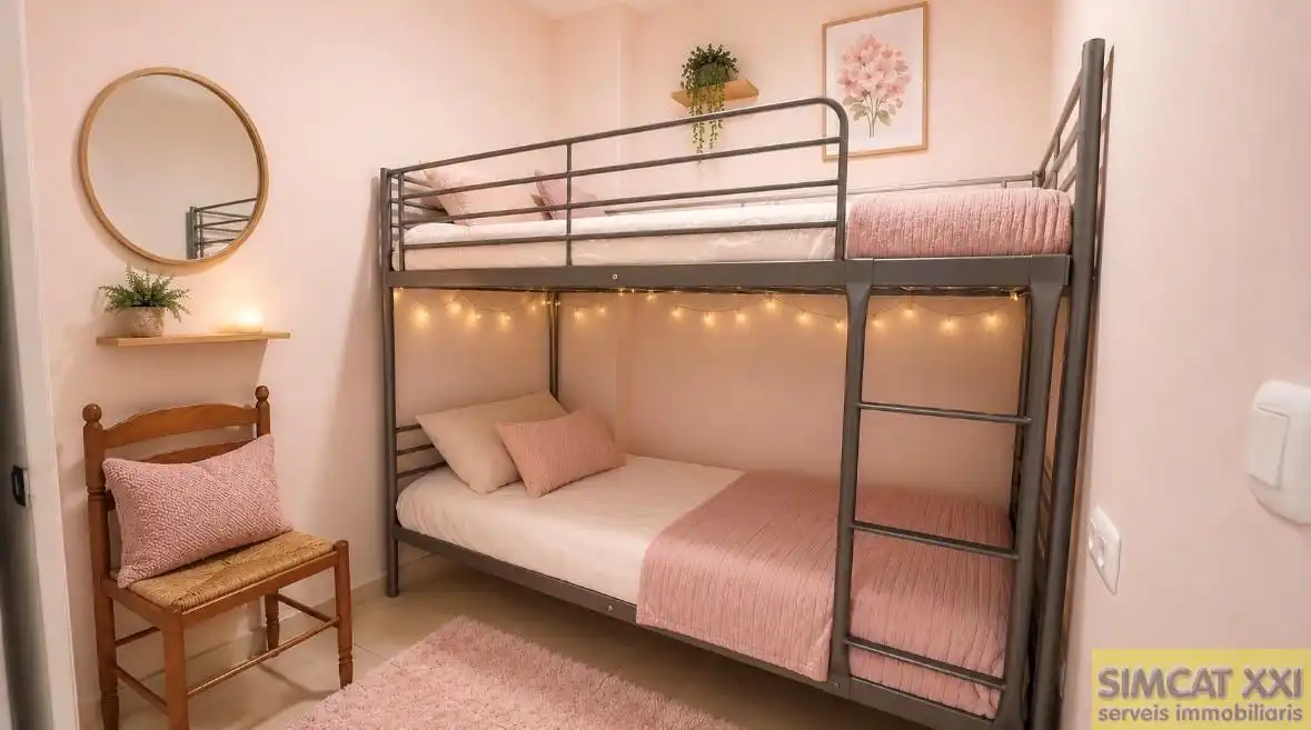 Dormitori de Apartament en venda en Roses