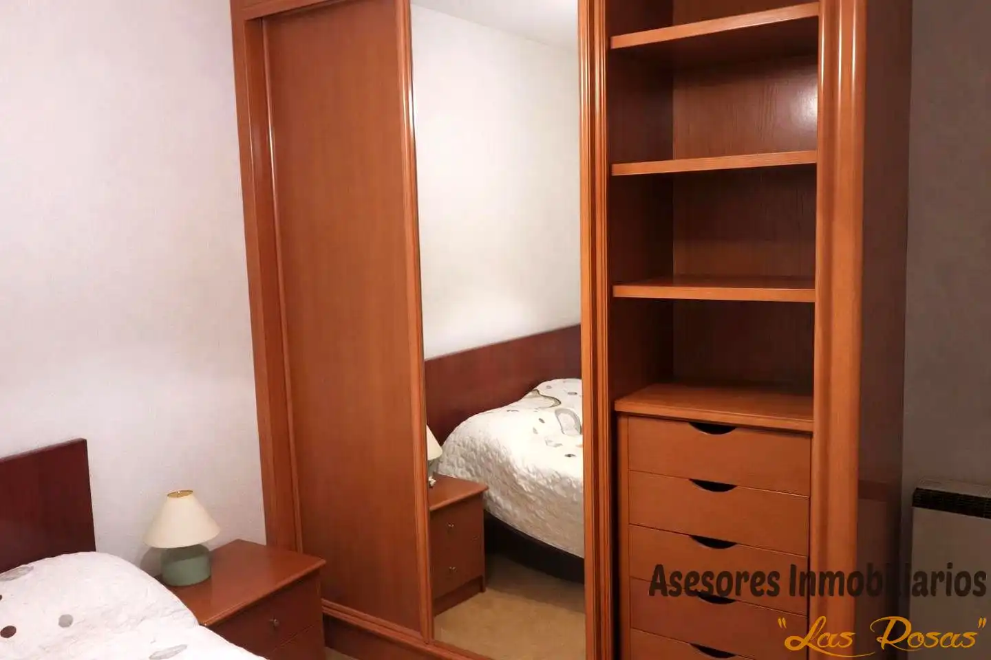 Dormitori de Pis en venda en  Madrid Capital amb Aire condicionat, Calefacció i Terrassa