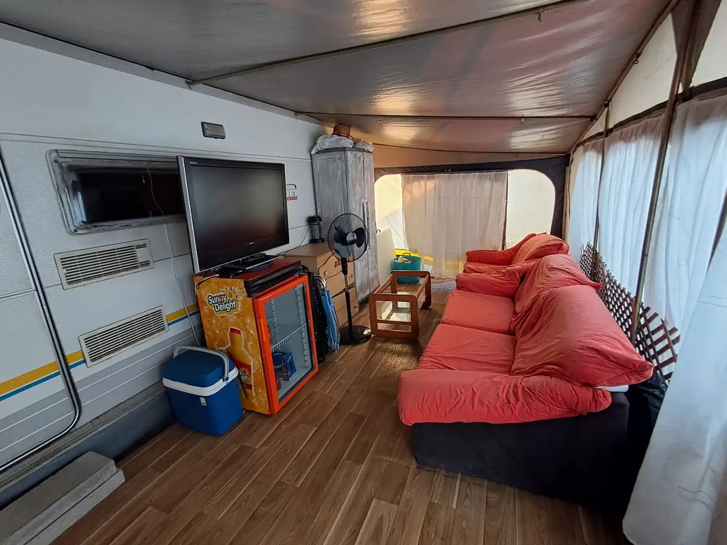 Sala de estar de Terreno en venta en Valencia