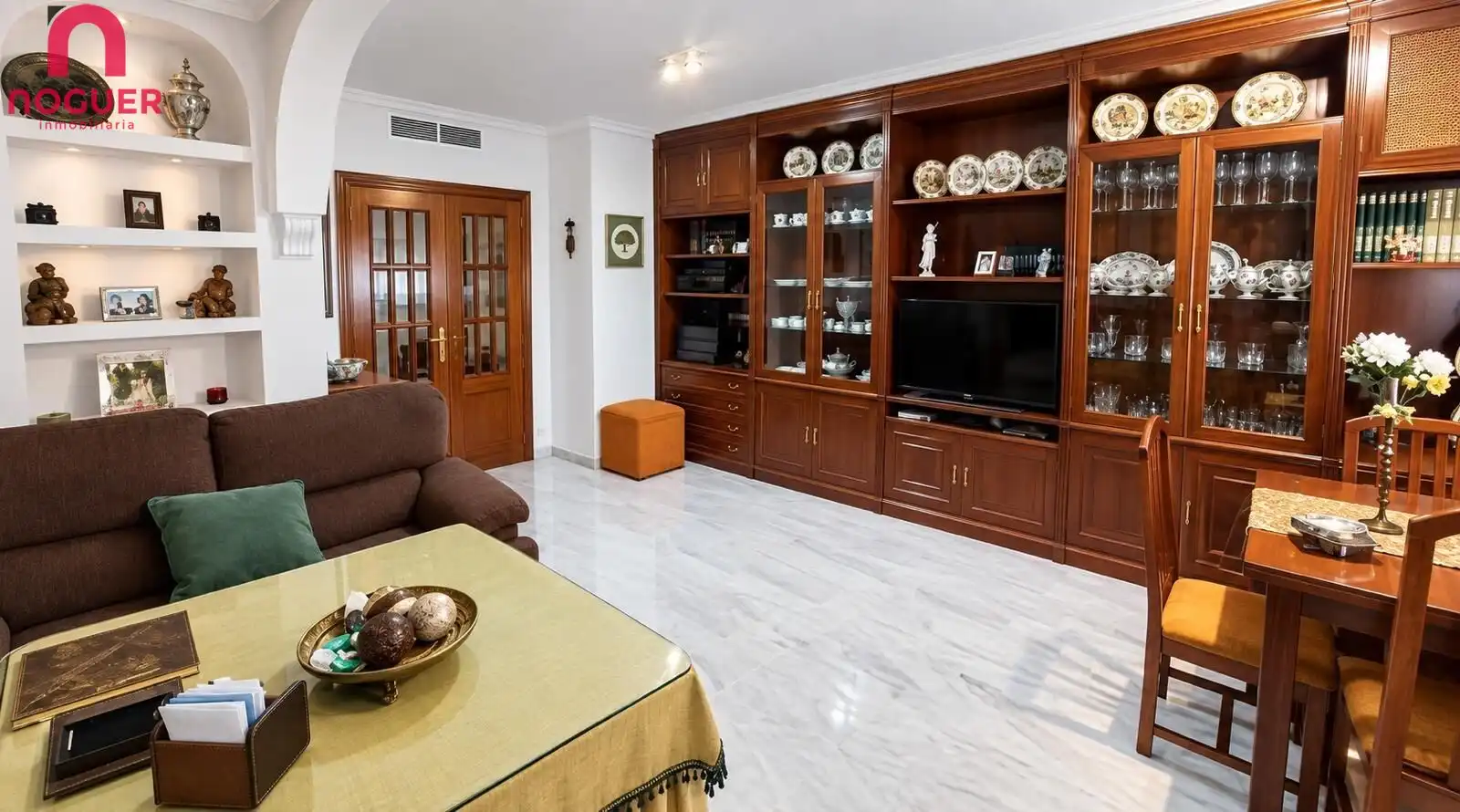 Piso con piscina en venta en Poniente-Sur
