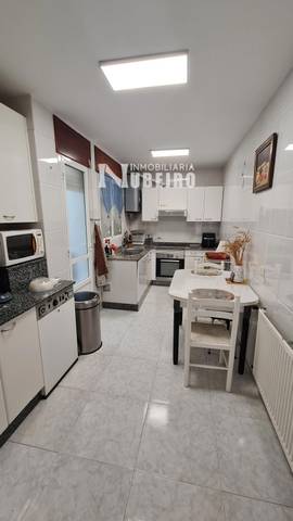 Piso en Venta en Quiroga en Becerreá