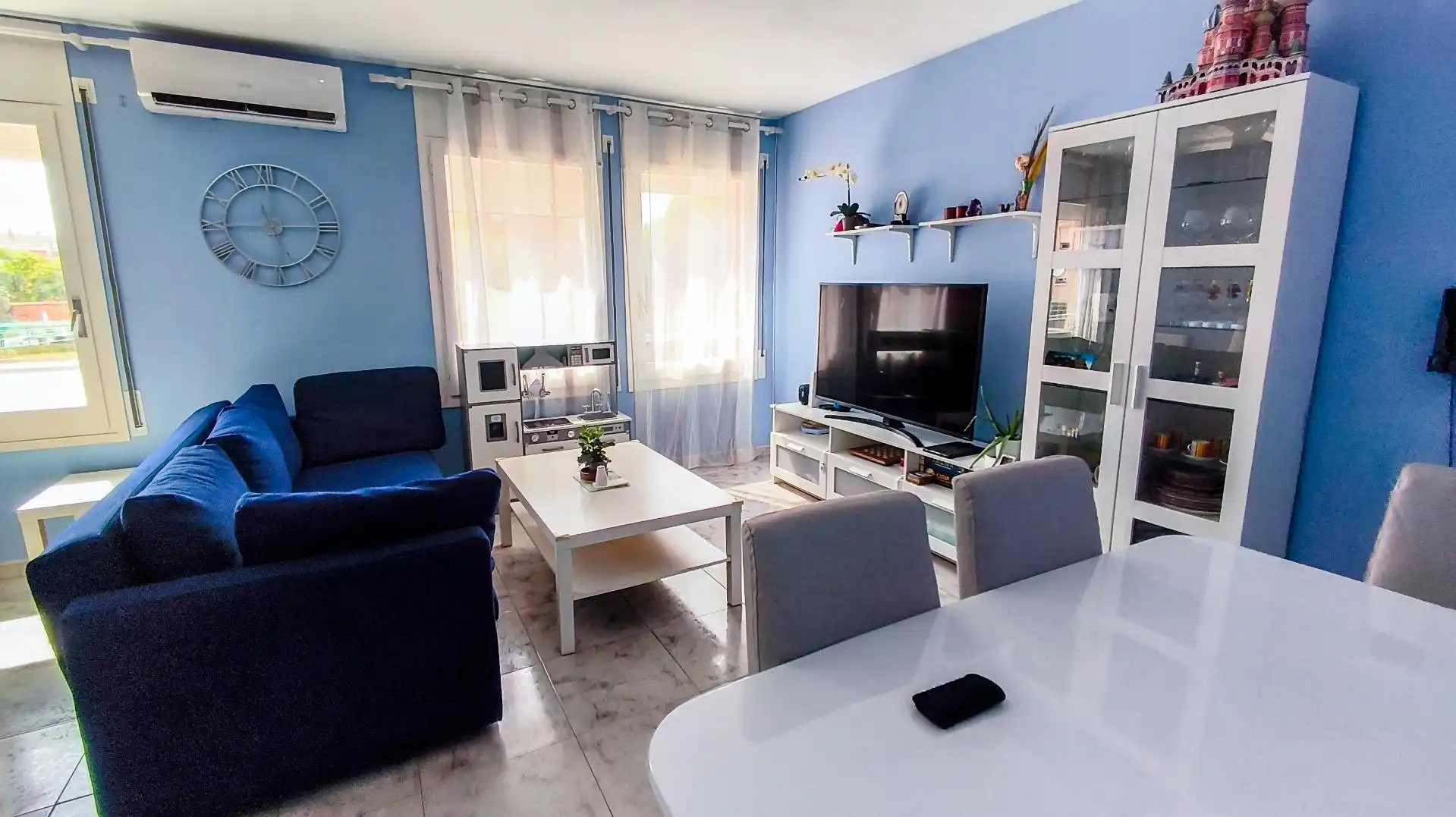 Sala d'estar de Pis en venda en Reus amb Aire condicionat, Calefacció i Moblat