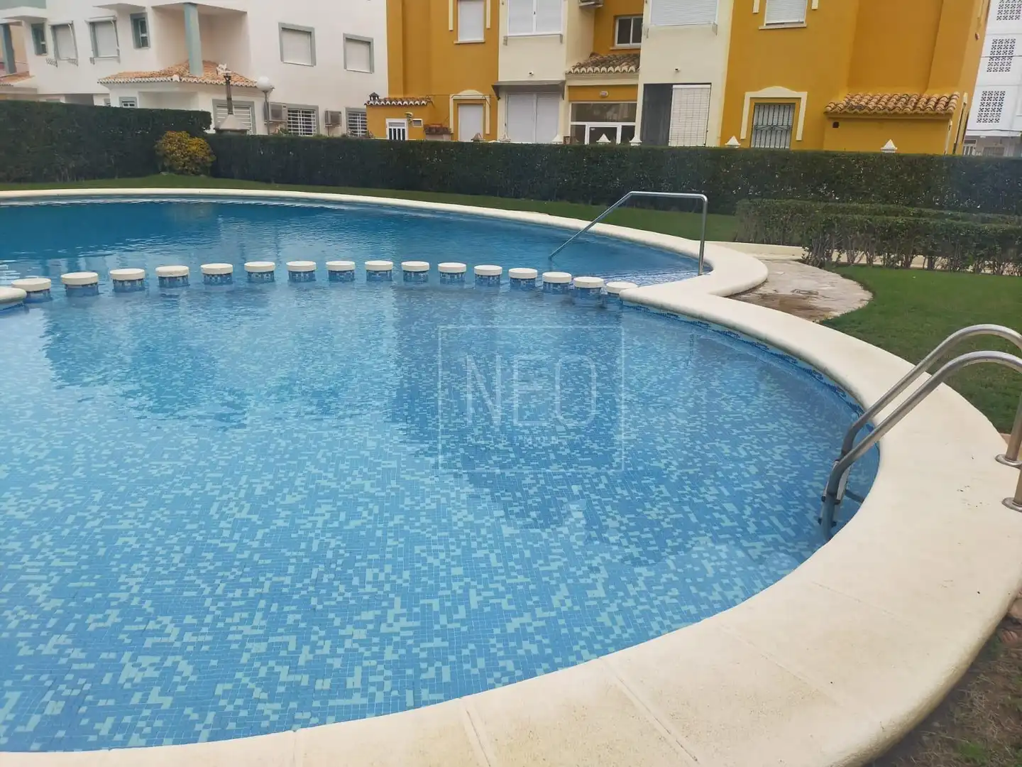Piscina de Piso en venta en Xeraco con Terraza y Piscina comunitaria