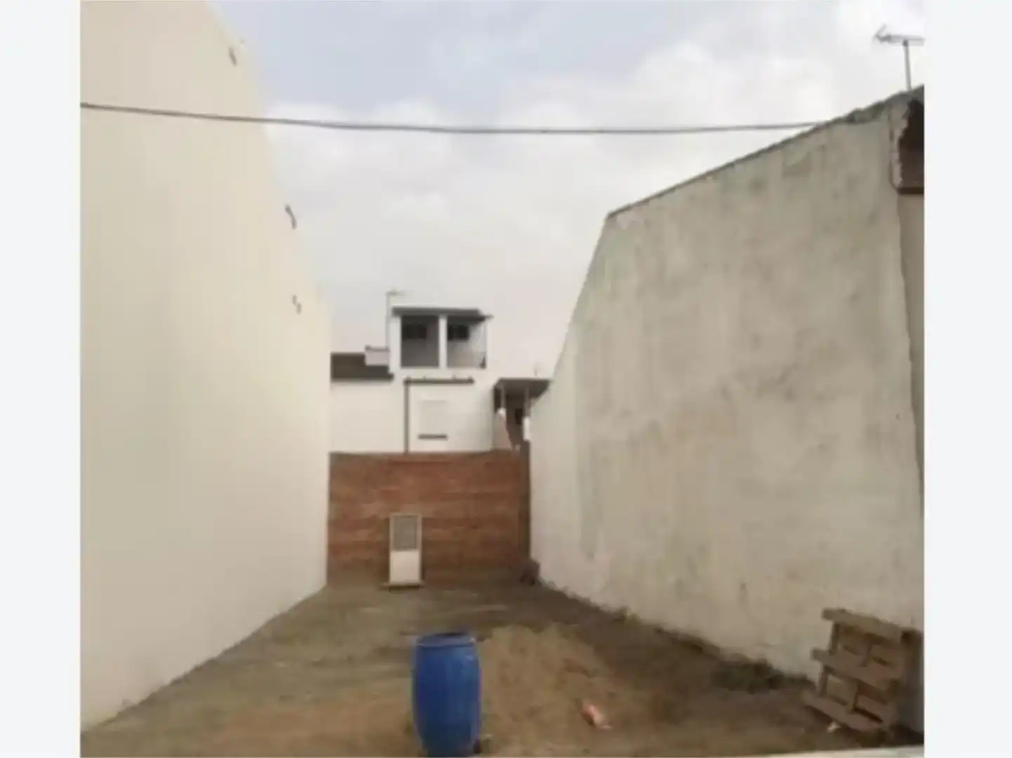 Vista exterior de Casa o xalet en venda en El Saucejo, Sevilla