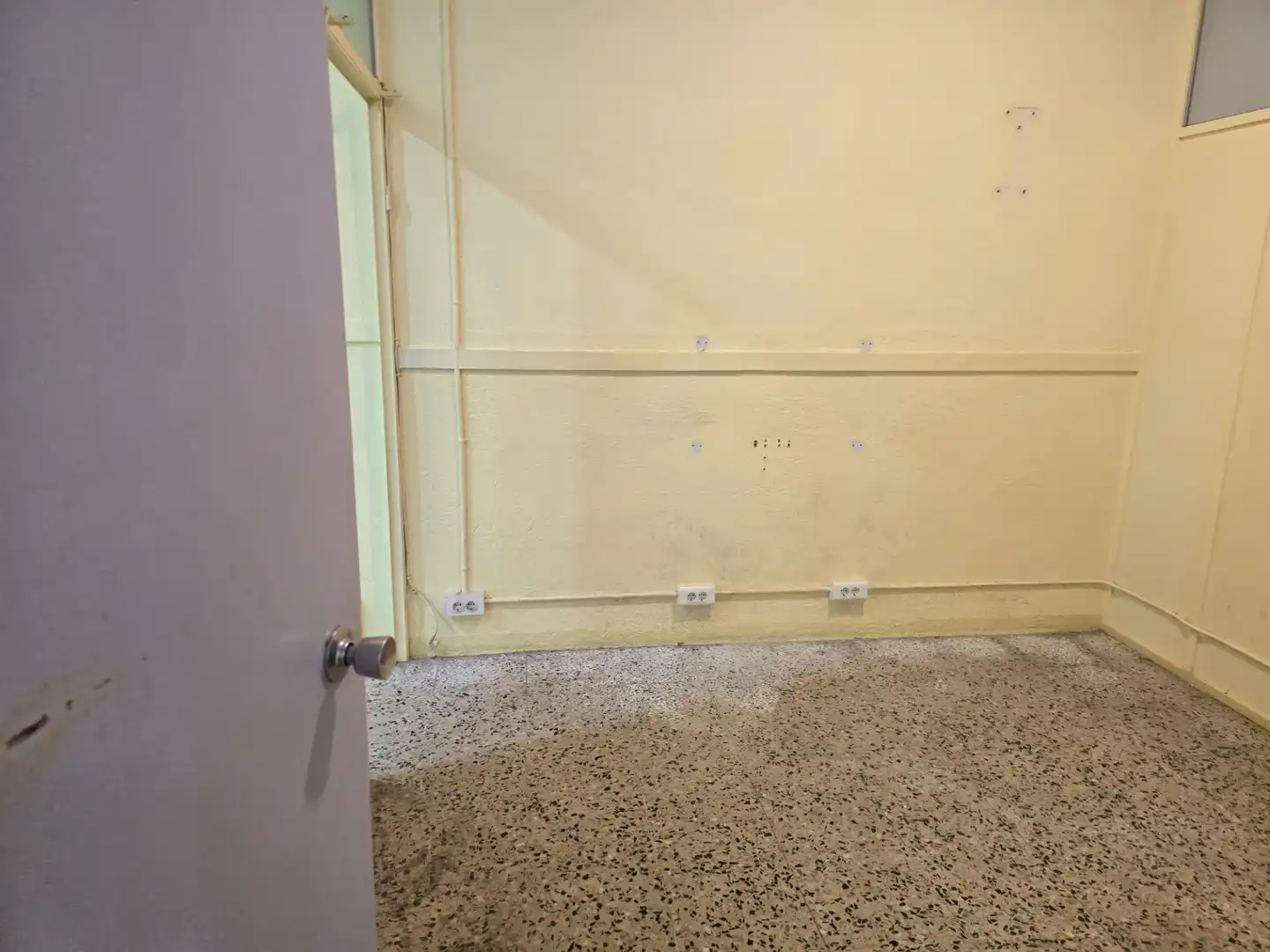 Business premises for sale in Poble, imagen 6