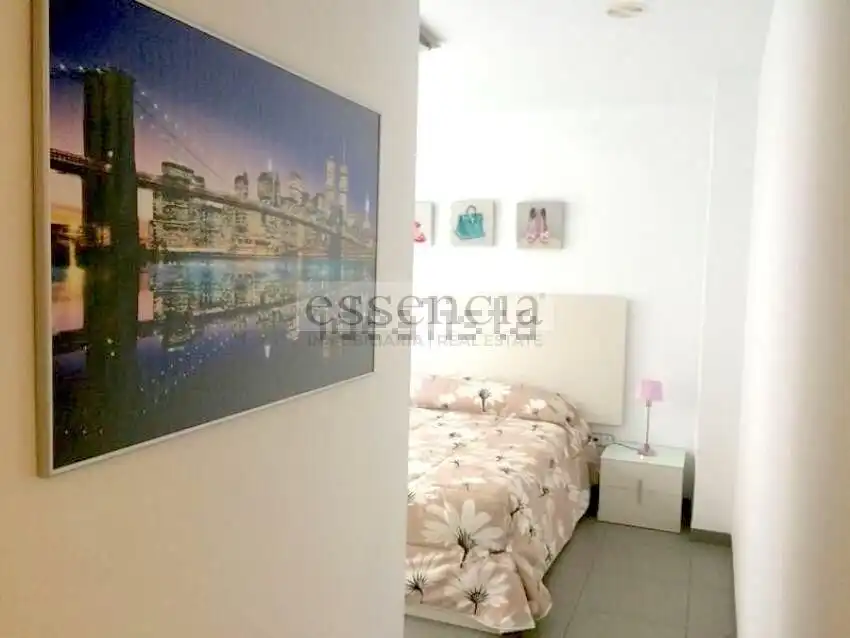 Habitación de Apartamento en venta en Gandia con Aire acondicionado, Jardín privado y Terraza