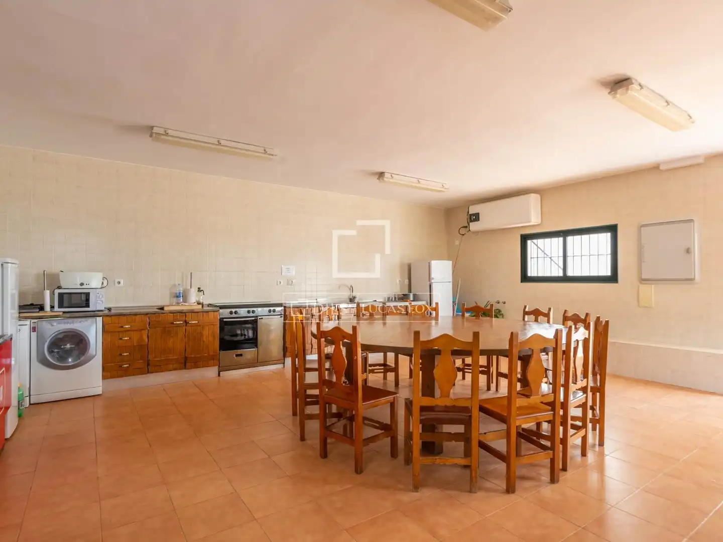 Finca rústica en venda en Málaga amb Jardí privat, Terrassa i Traster