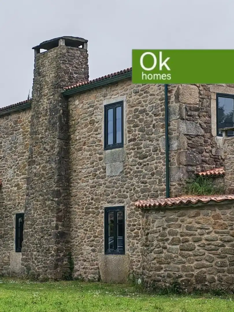 Außenansicht von Country house zum Verkauf in Sobrado (A Coruña) mit Heizung, Privatgarten und Parkett