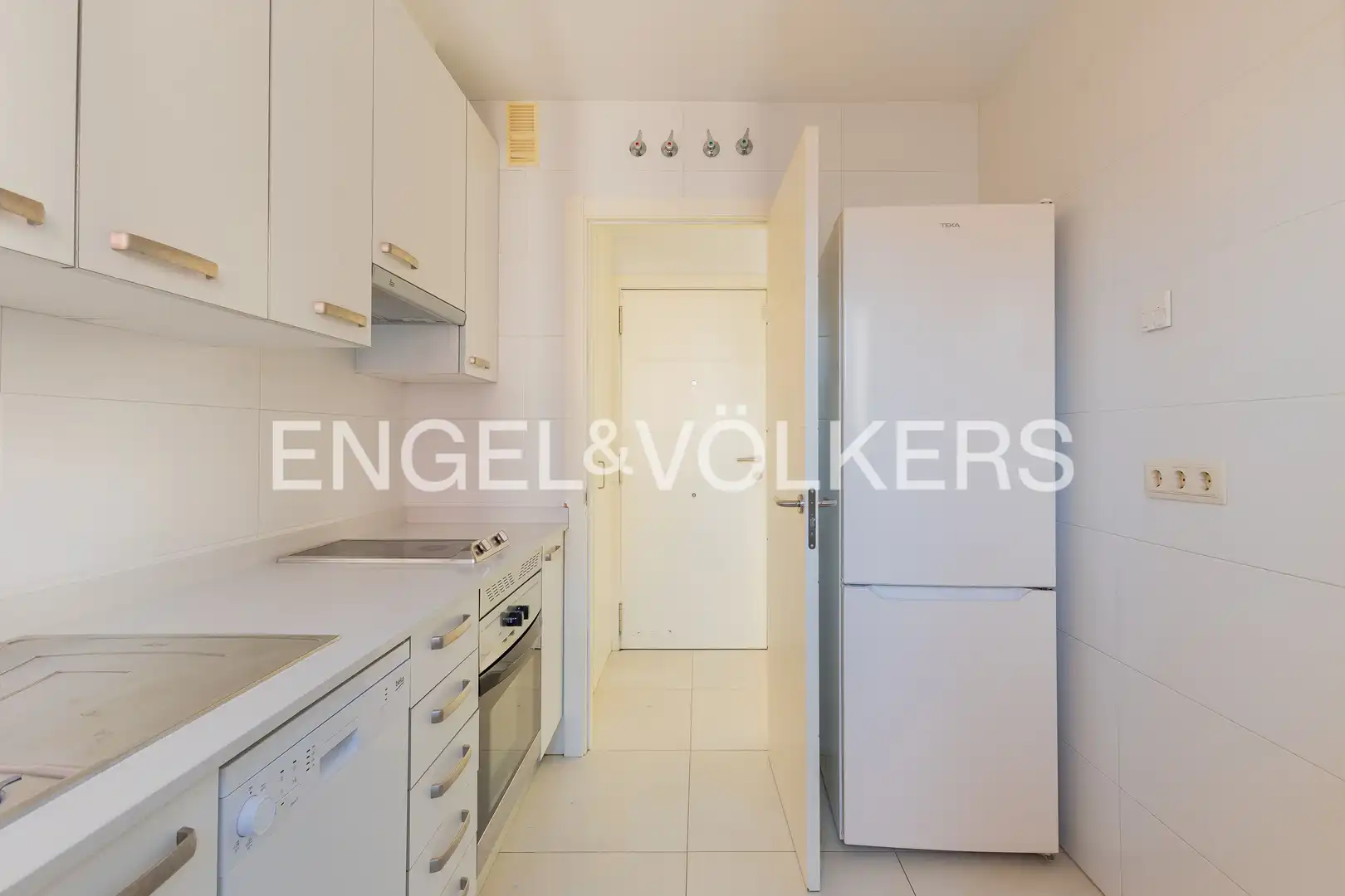 Cocina de Piso en venta en Madrid con Aire acondicionado, Calefacción y Trastero