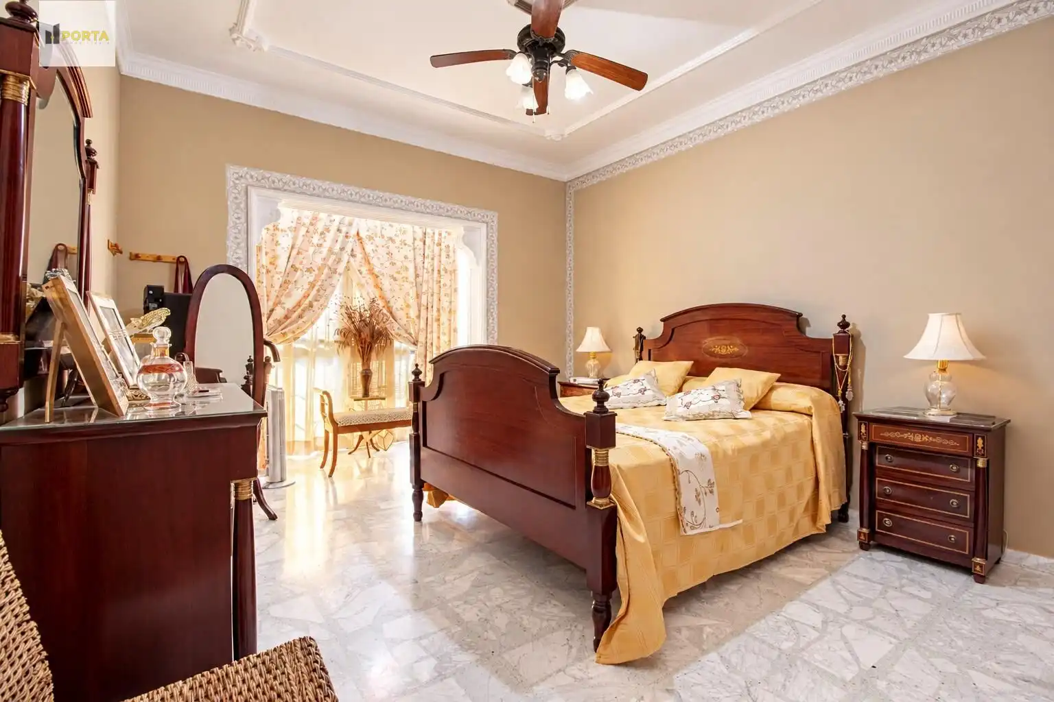 Detached house with terrace for sale in Bonanza - Avda de Huelva - Barrio Andalucia, imagen 2