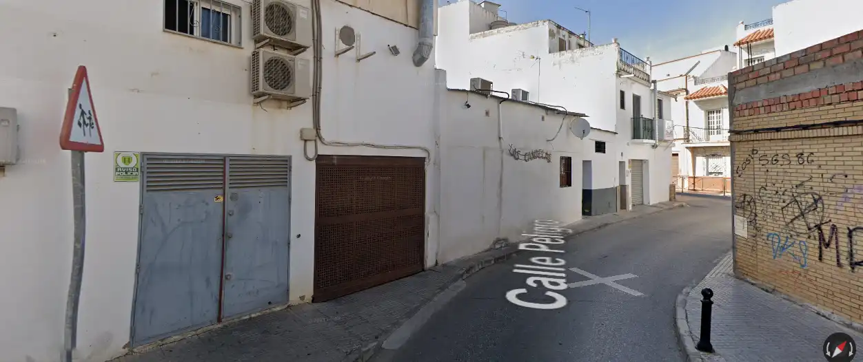 Aparcament amb ascensor en venda a La Algaba