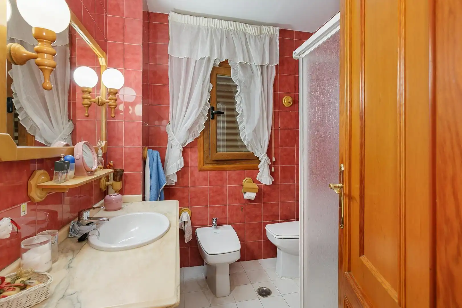Baño de Edificio en venta en Baza